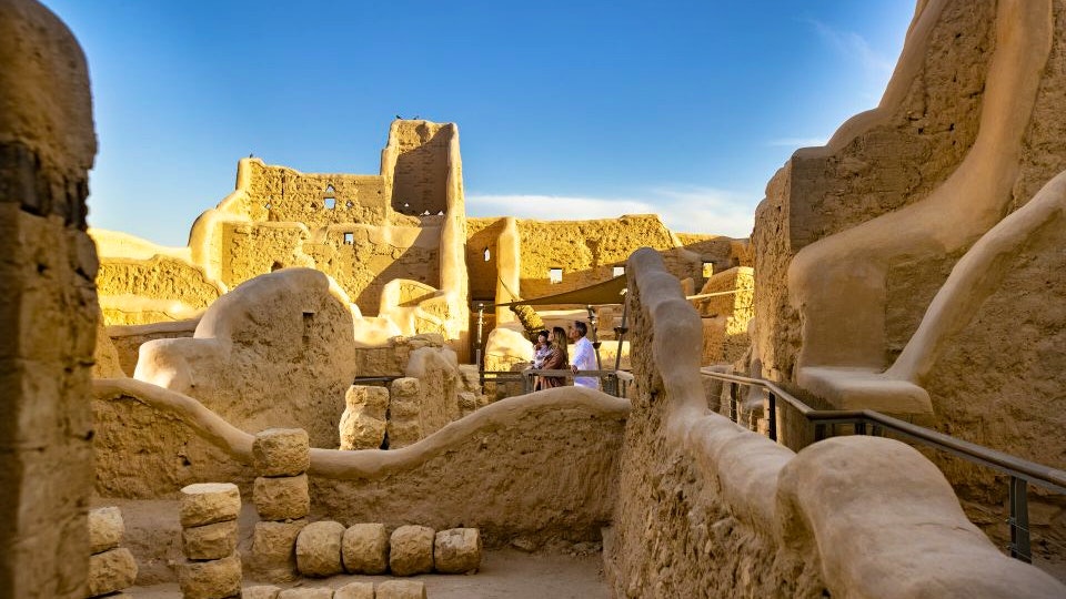 Riyadh : Diriyah Sightseeing Tour with Transfer Thrillark