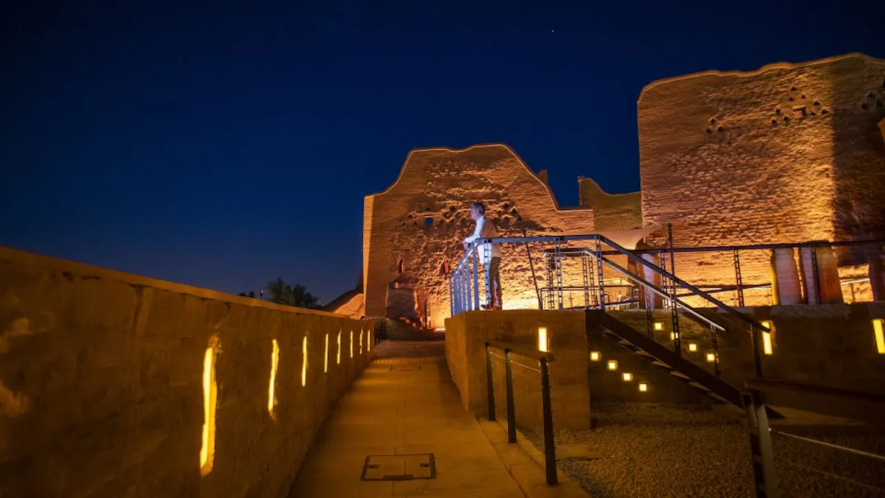 Riyadh : Diriyah Sightseeing Tour with Transfer