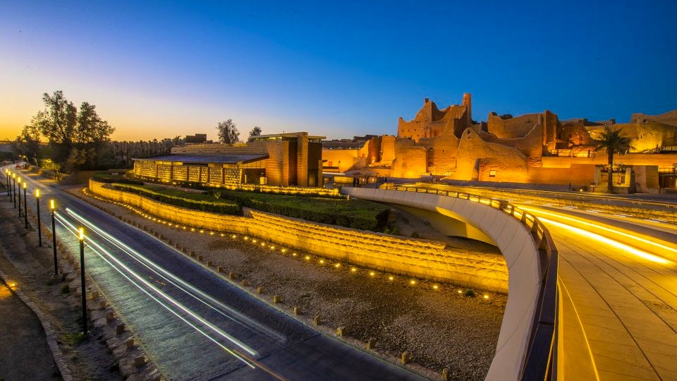Riyadh : Diriyah Sightseeing Tour with Transfer