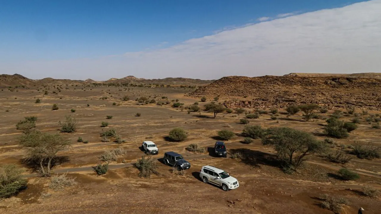 Full-Day Ancient Mysteries of Central Arabia Tour with Lunch Location