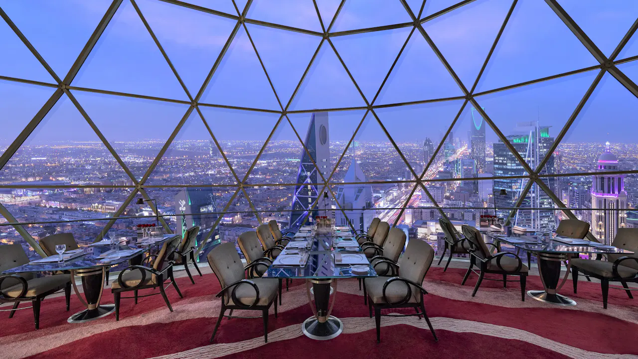 Riyadh Dining Experience at The Globe Restaurant with Transfers Discount