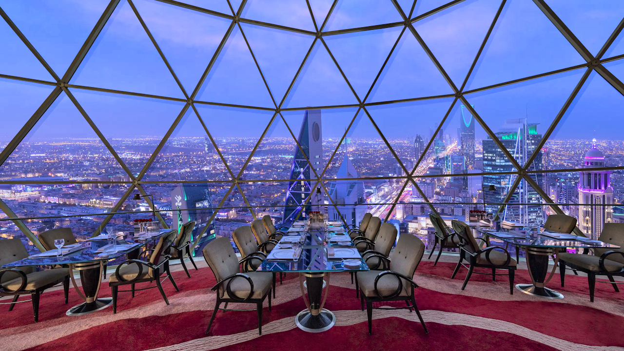 Riyadh Dining Experience at The Globe Restaurant with Transfers Discount