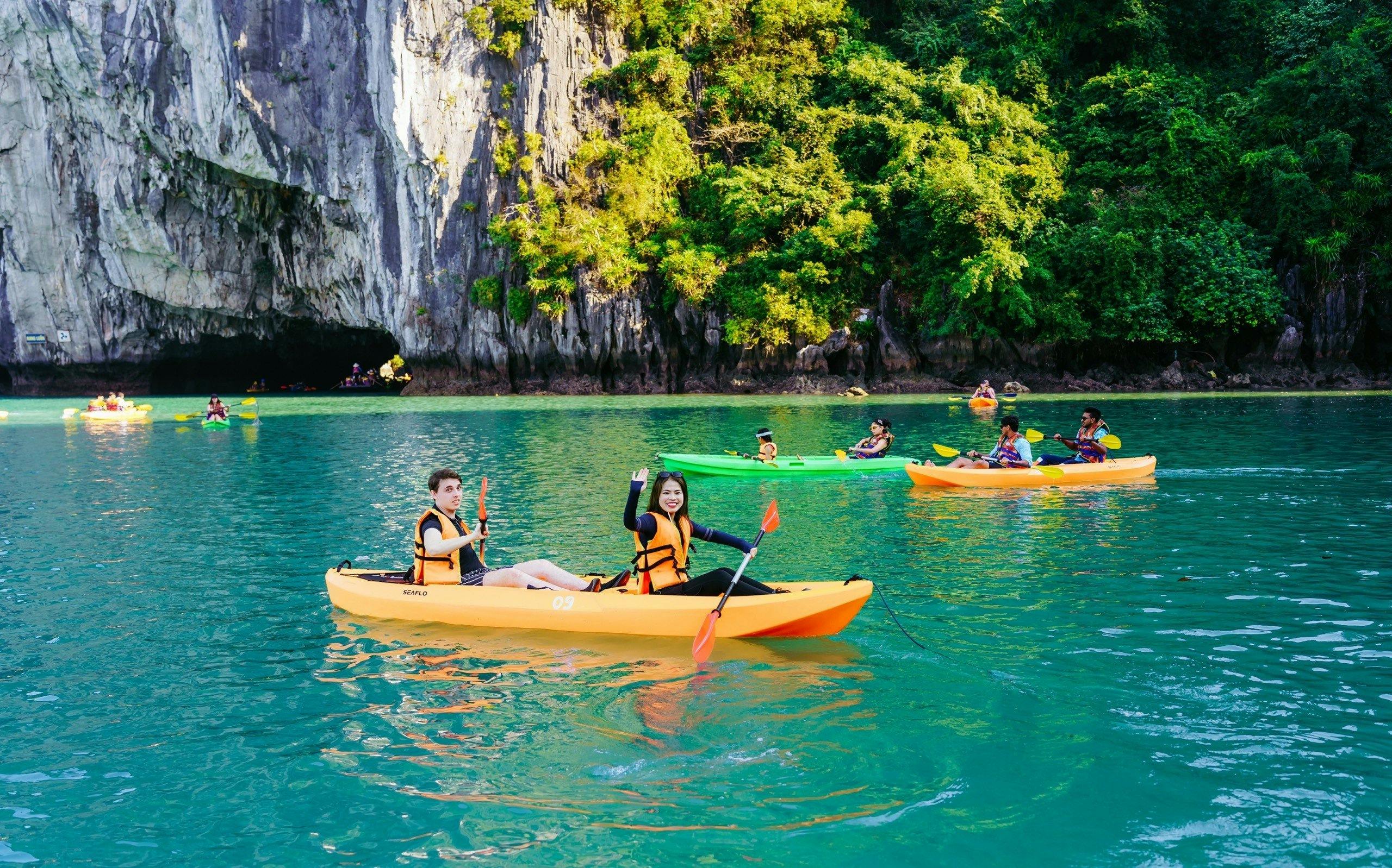 Ha Long Bay Luxury Cruise with Buffet Lunch & Kayak Experience Thrillark