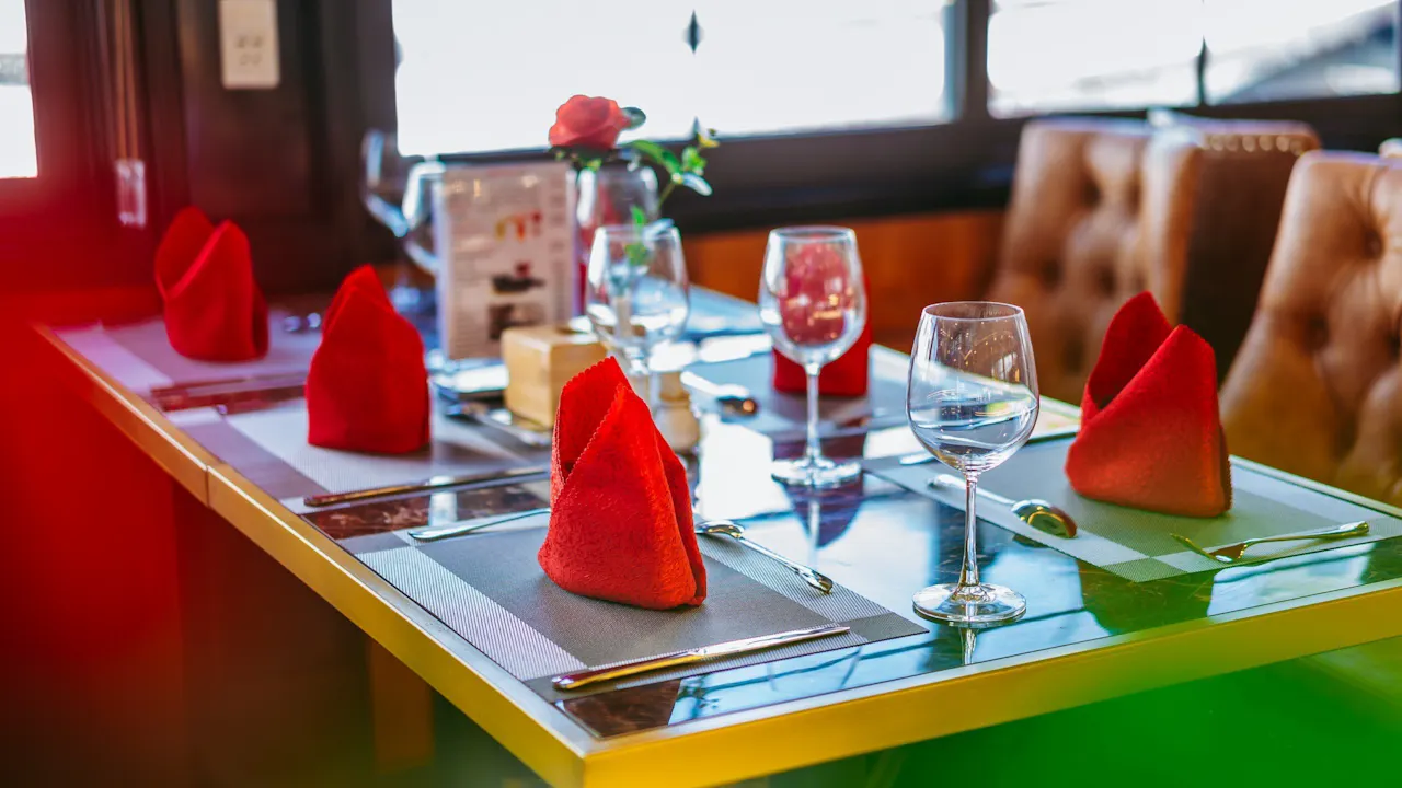 Ha Long Bay Luxury Cruise with Buffet Lunch & Kayak Experience Location