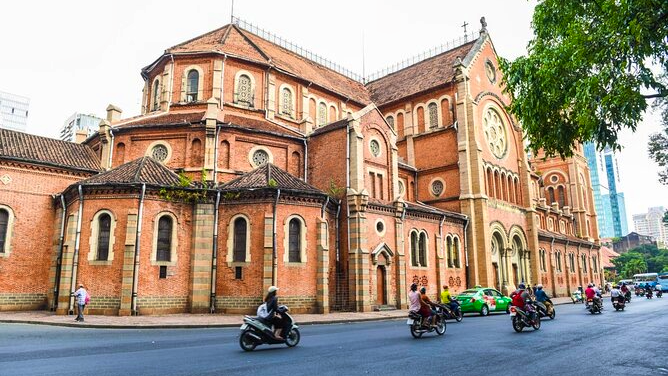 Ho Chi Minh City & Cu Chi Tunnels Full-Day Tour Discount