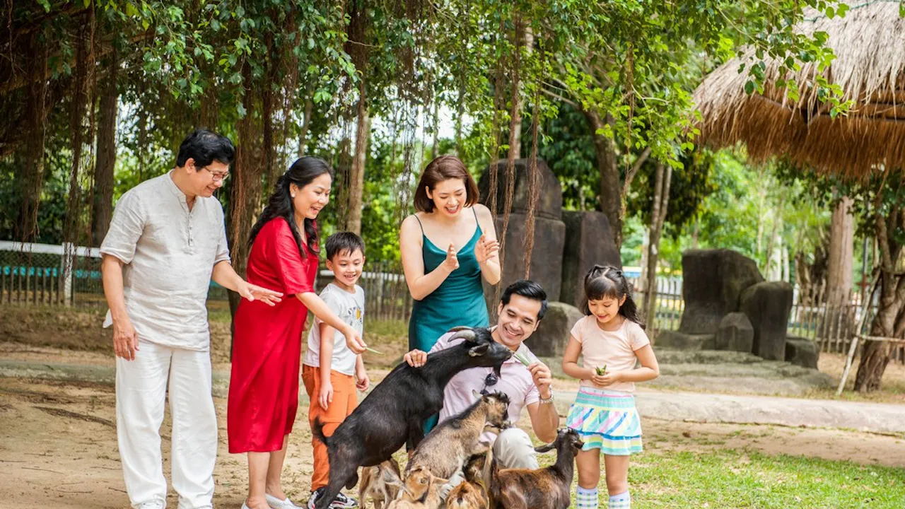 Vinpearl Safari Phu Quoc Entry Tickets