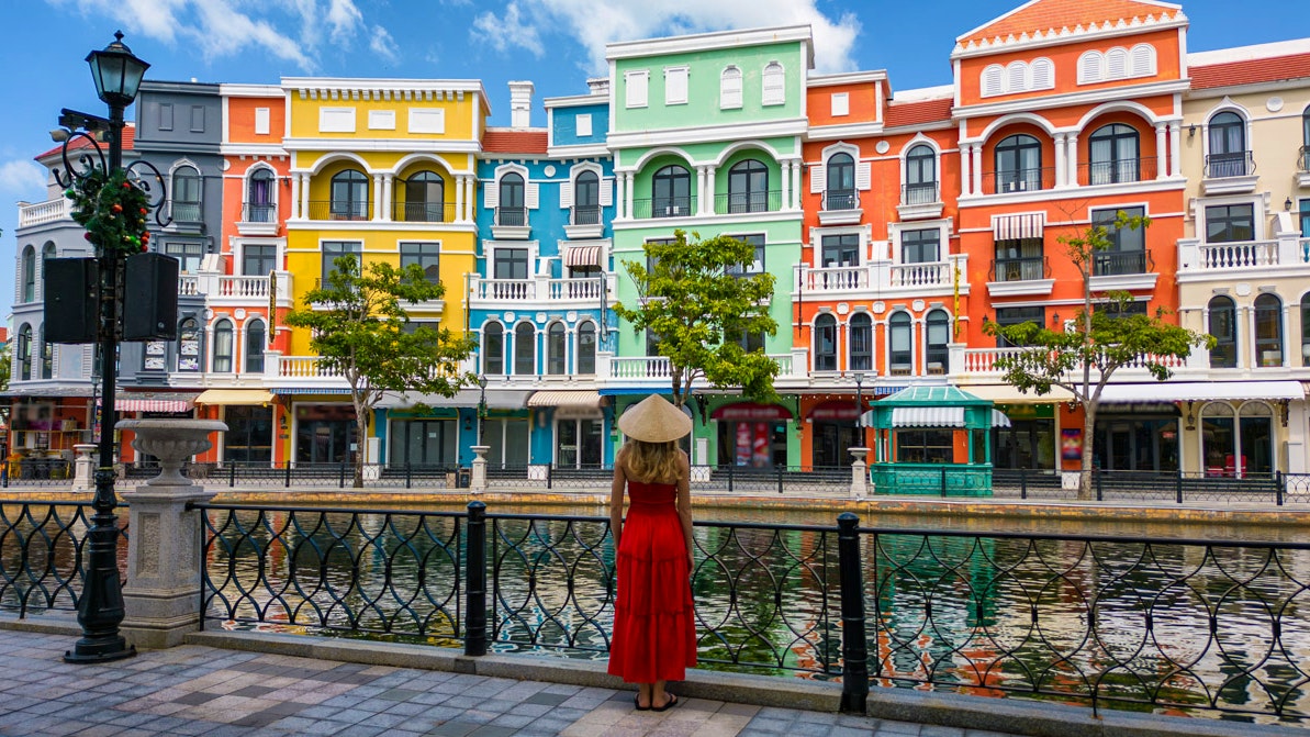 Grand World Phu Quoc Entry Ticket Price