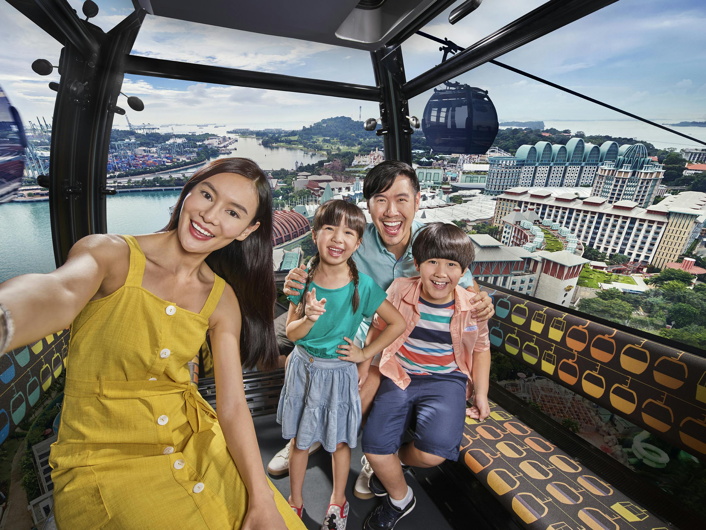 Singapore Cable Car Flexi Pass with 3 Attractions Price