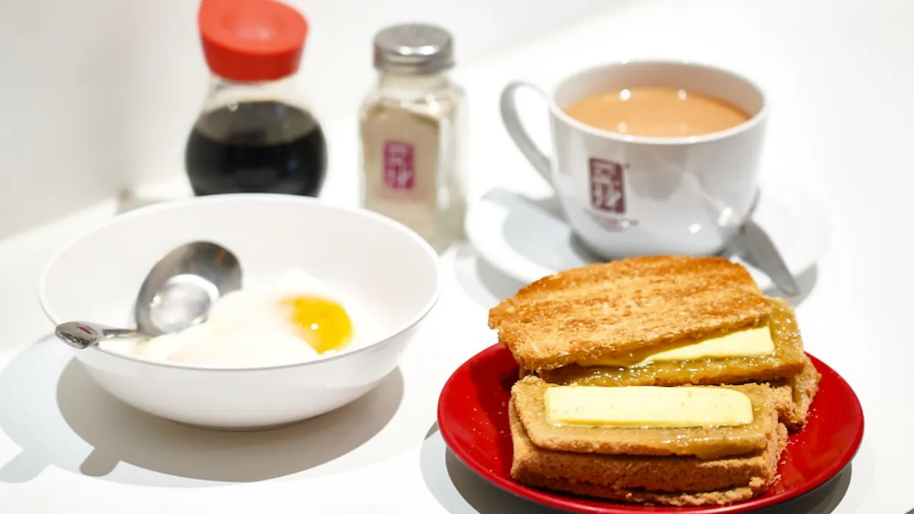 FunVee™ Open top Bus Tour with Breakfast Price