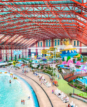 Mikazuki Onsen Experience in Da Nang