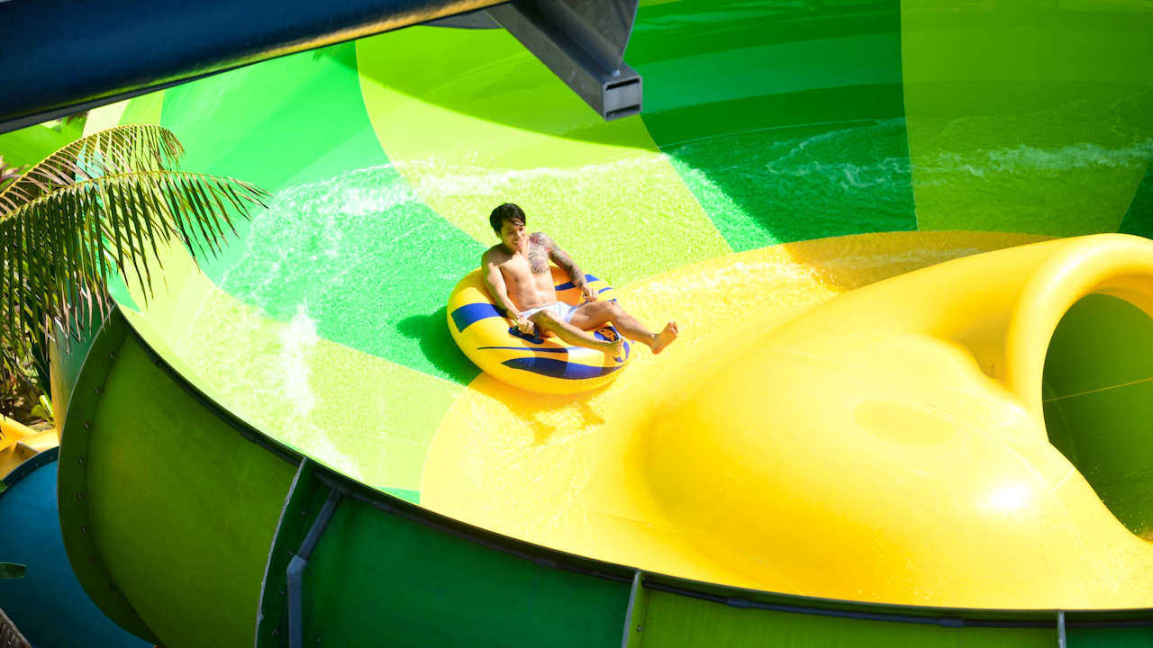 SplashMania Waterpark