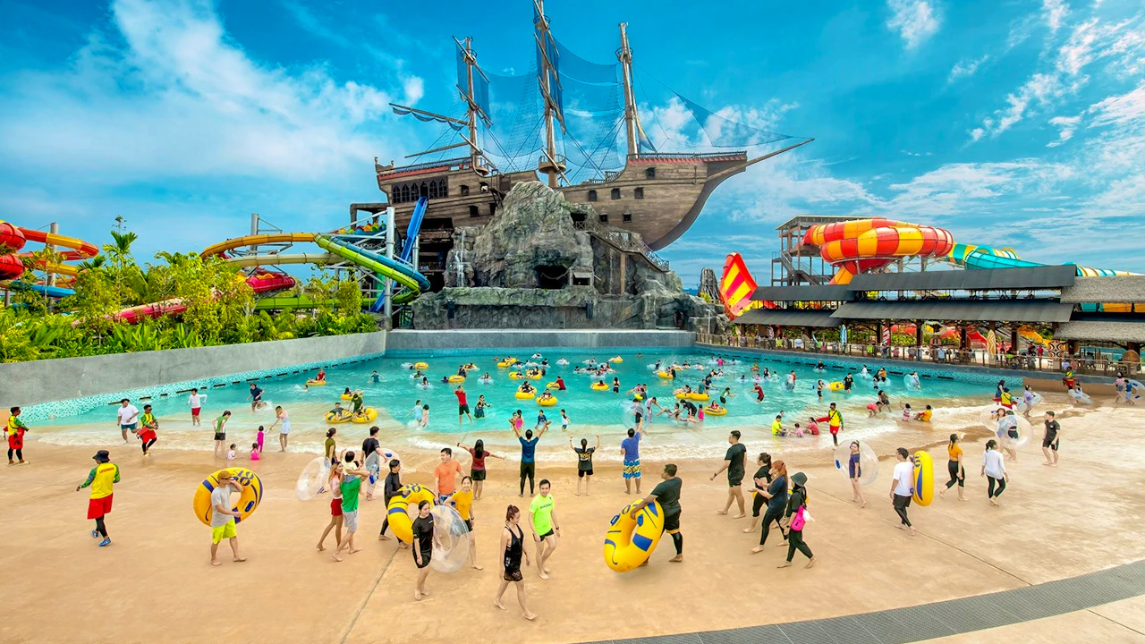 SplashMania WaterPark Ticket Discount
