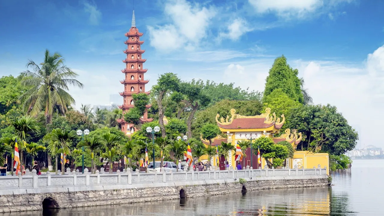 Hanoi: Instagram-Worthy Tour of City’s Most Scenic Spots Price