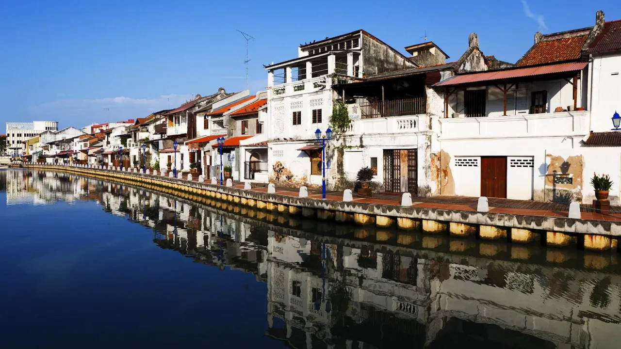 Historical Malacca Tour with Lunch from Kuala Lumpur