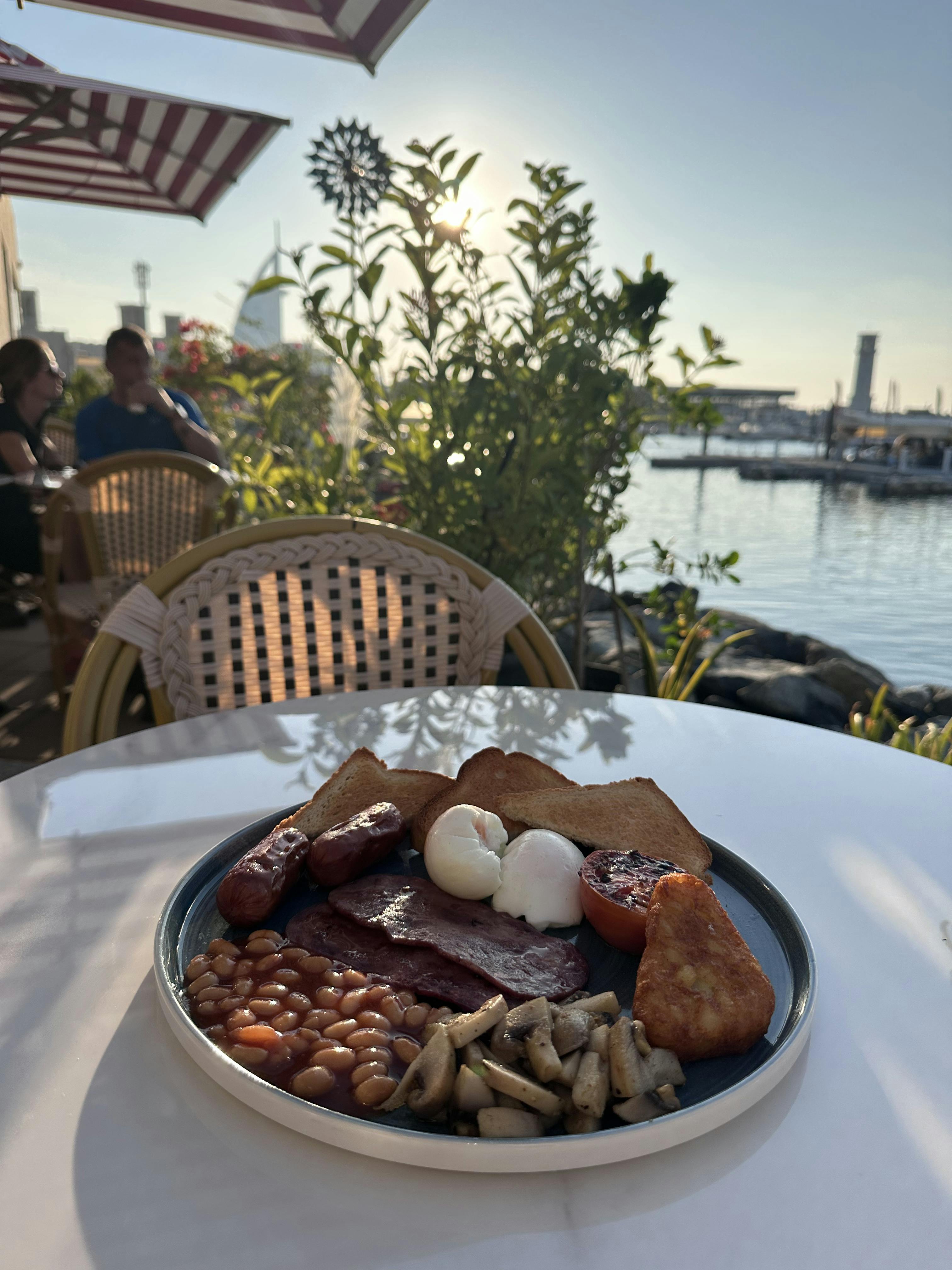 30 Min Dubai Jet Ski & Burj Al Arab View with English Breakfast 