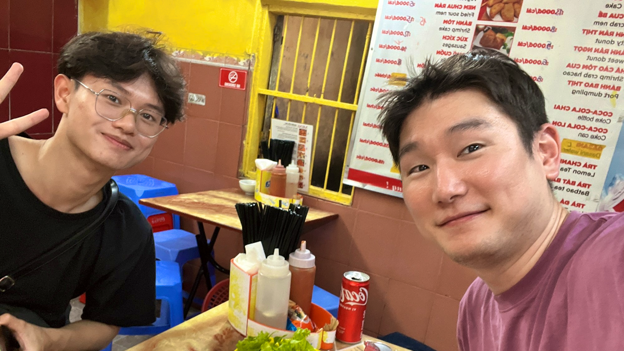 Hanoi: Small-Group Street Food Walking Tour Ticket