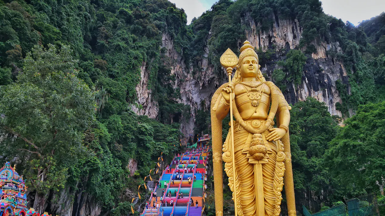 Kuala Lumpur: Grand Day Tour with KL Tower Ticket