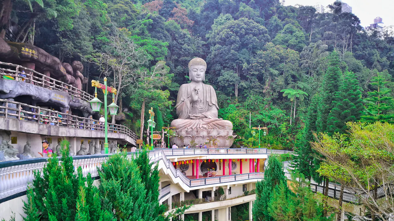 Genting Highlands and Batu Caves Day Tour Price